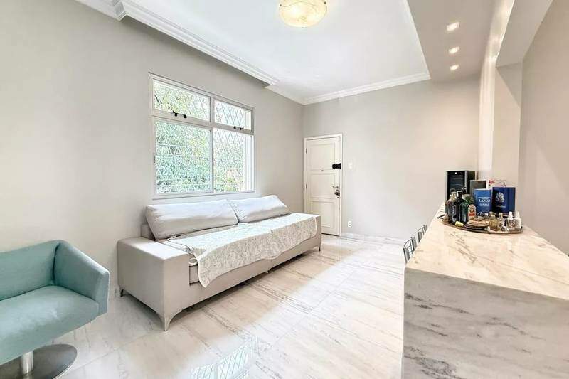 Apartamento à venda no Cruzeiro: 