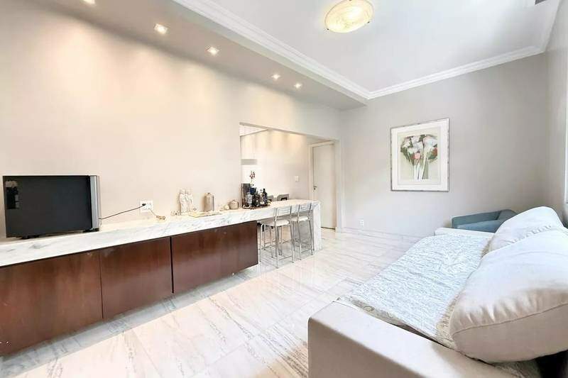 Apartamento à venda no Cruzeiro: 