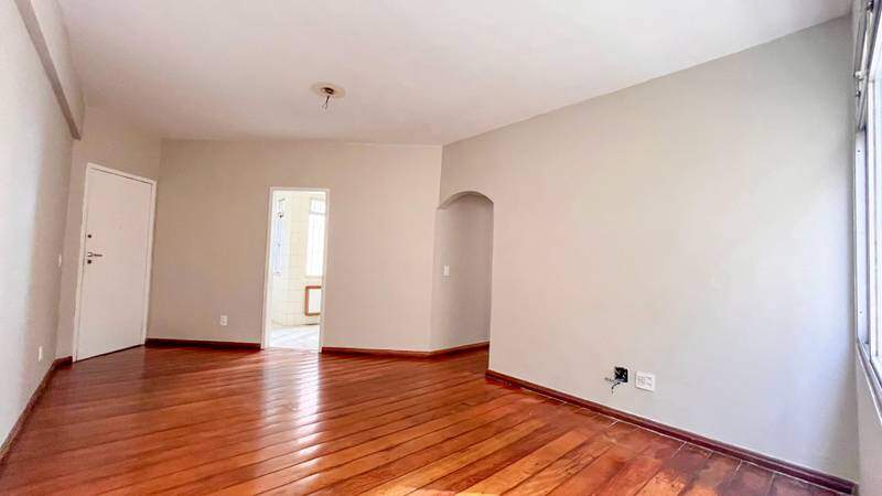 Apartamento à venda no Santo Antônio: 