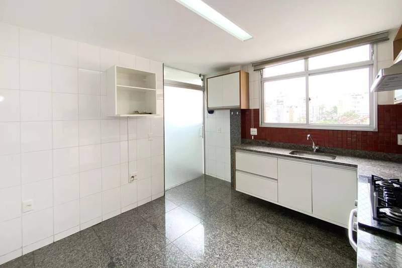 Apartamento à venda no Sagrada Família: 