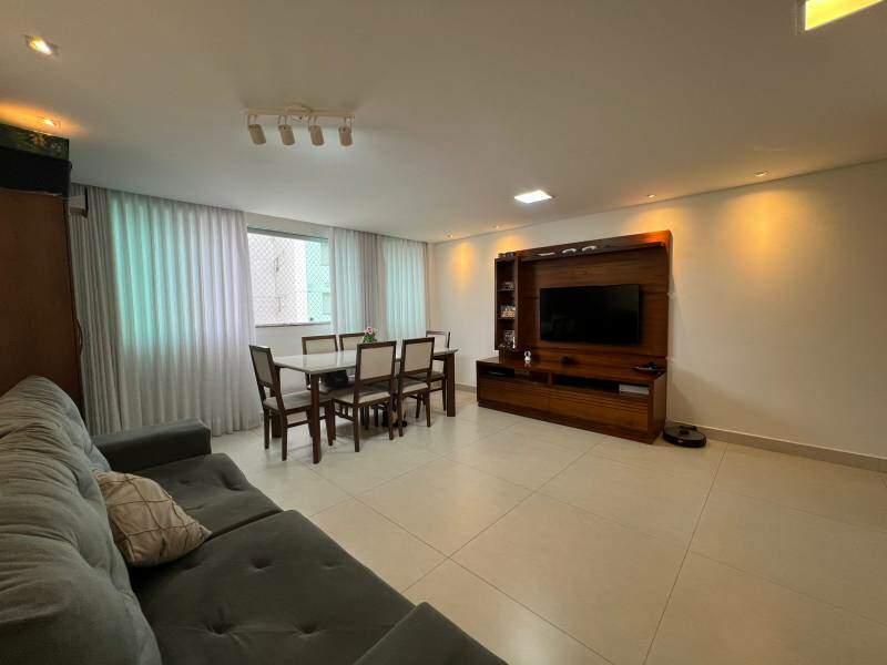Apartamento à venda no UNIÃO: 