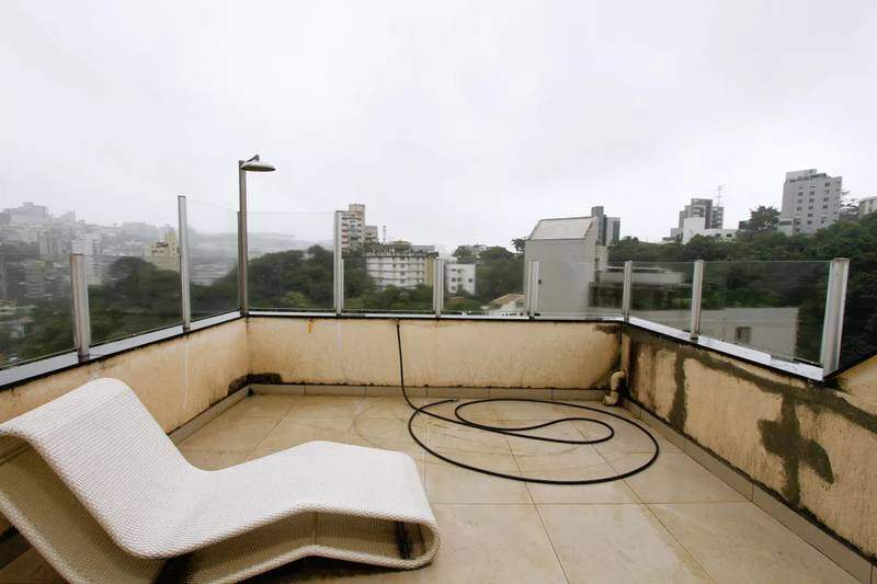 Cobertura à venda no Santa Lúcia: 