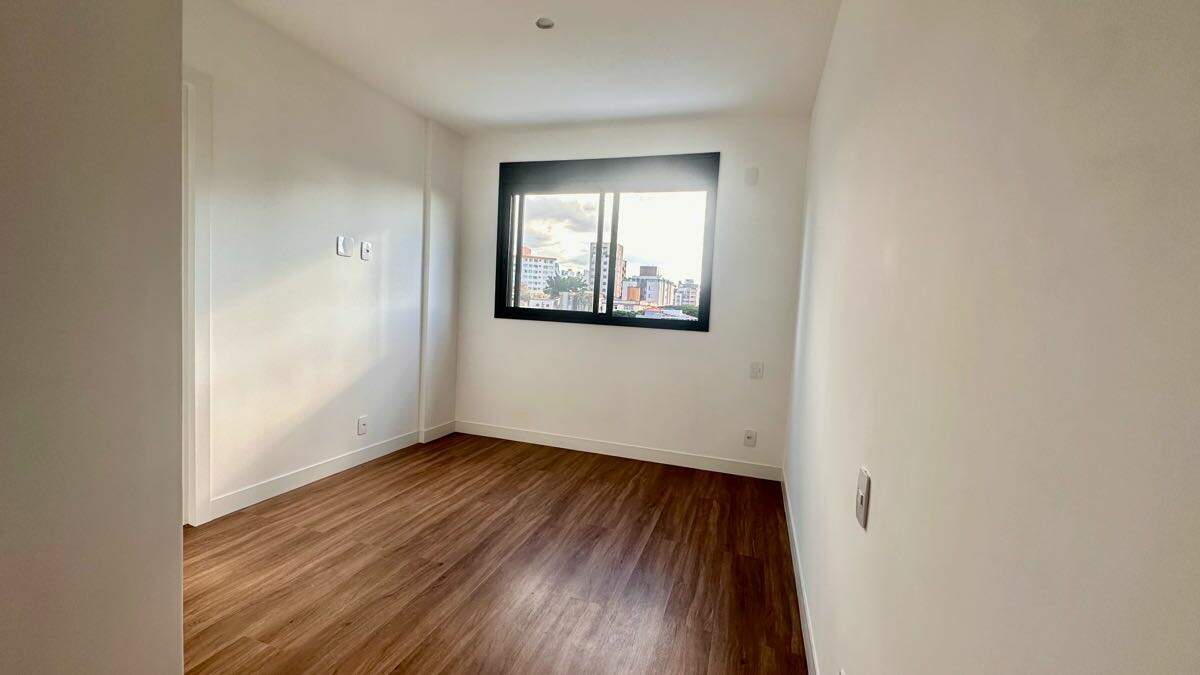 Apartamento à venda no Grajaú: 