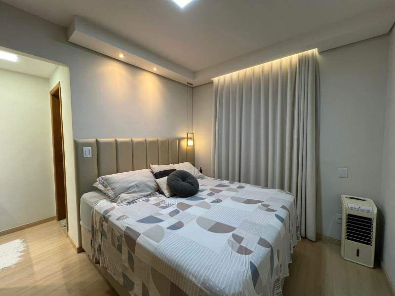 Apartamento à venda no DONA CLARA: 
