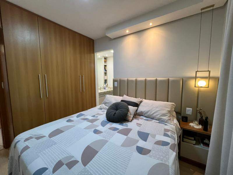 Apartamento à venda no DONA CLARA: 