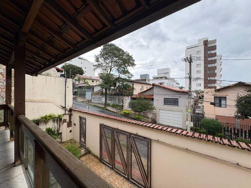 Casa à venda no DONA CLARA: 