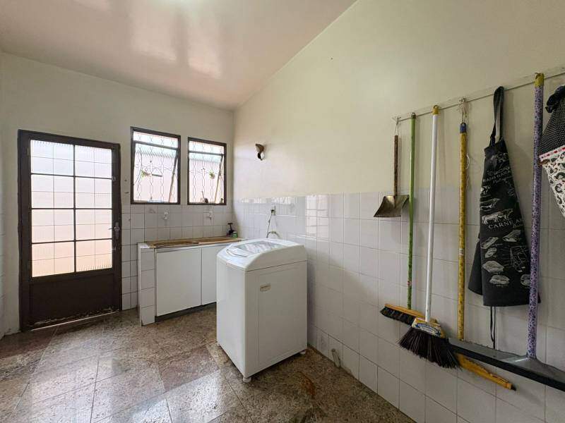 Casa à venda no DONA CLARA: 