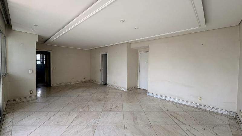 Apartamento à venda no Lourdes: 