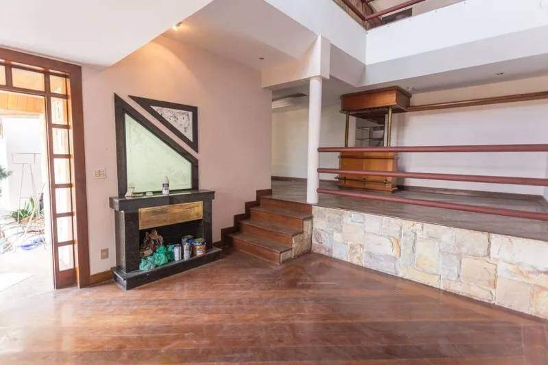 Casa à venda no Serra: 