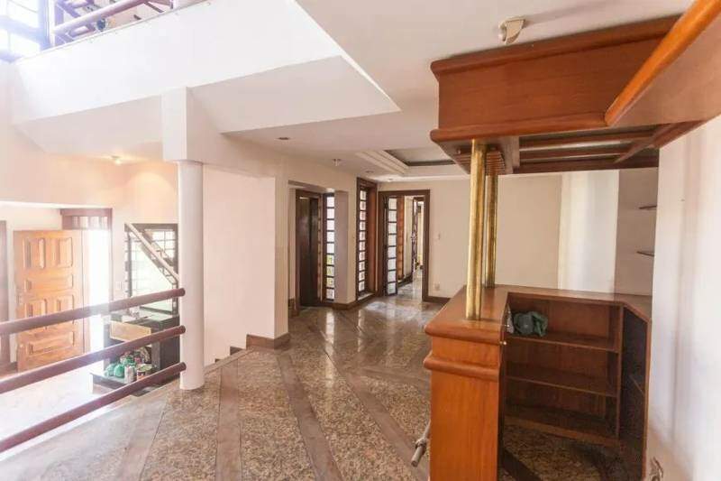 Casa à venda no Serra: 