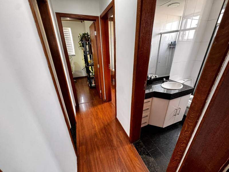Apartamento à venda no Sagrada Família: 