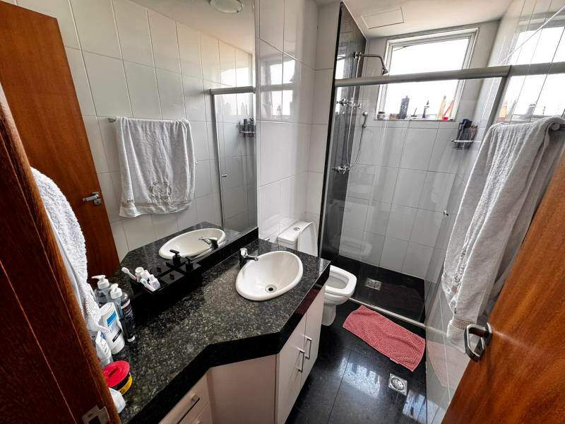 Apartamento à venda no Sagrada Família: 