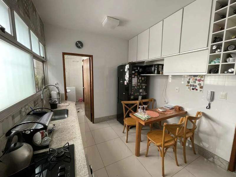 Apartamento à venda no Buritis: 