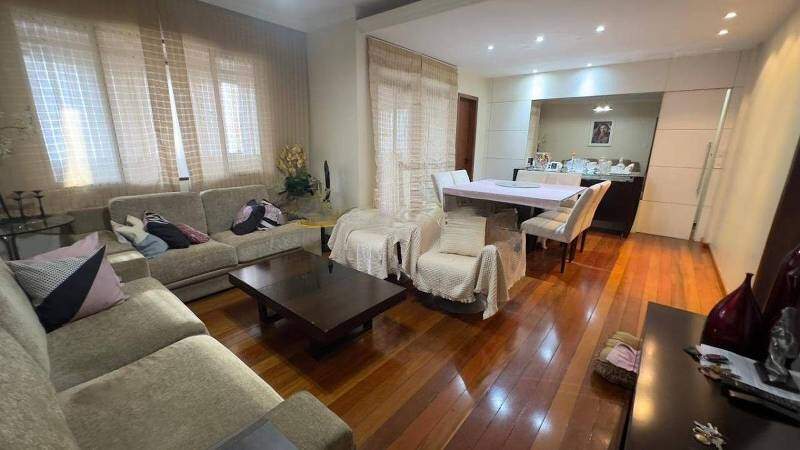 Apartamento à venda no Buritis: 