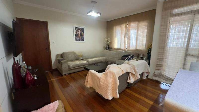 Apartamento à venda no Buritis: 