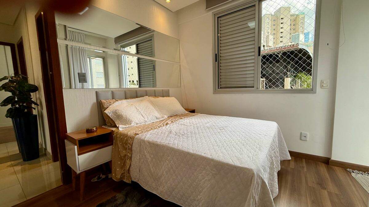 Apartamento para aluguel no Vale do Sereno: 