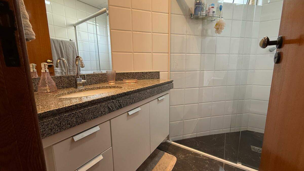 Apartamento para aluguel no Vale do Sereno: 