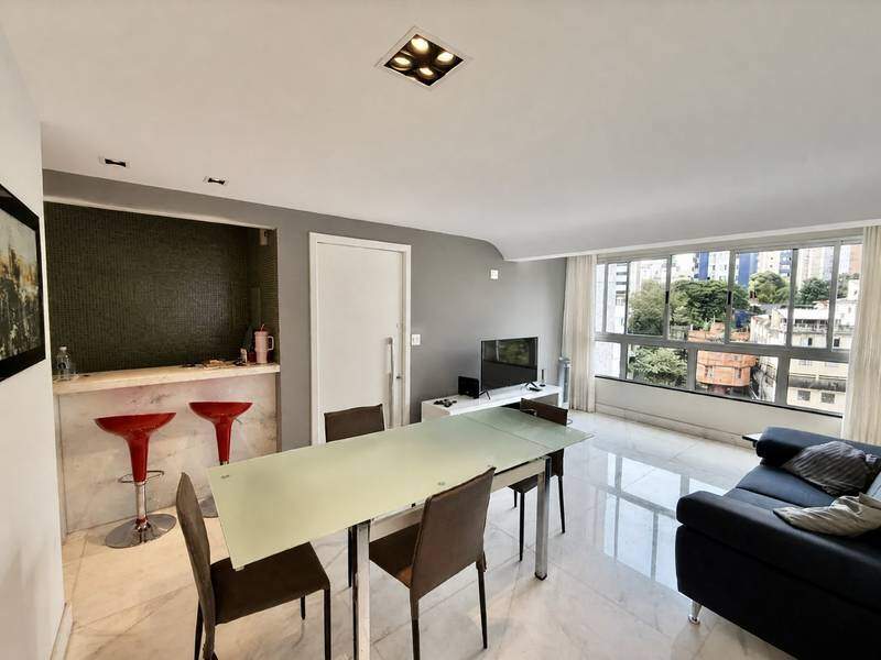 Apartamento à venda no Cruzeiro: 