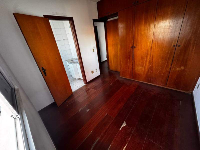 Apartamento à venda no DONA CLARA: 