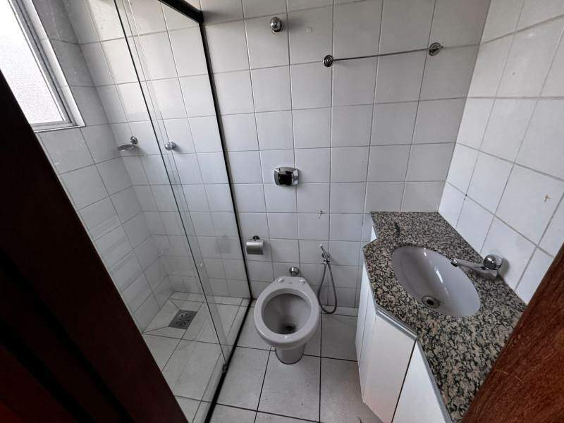 Apartamento à venda no DONA CLARA: 