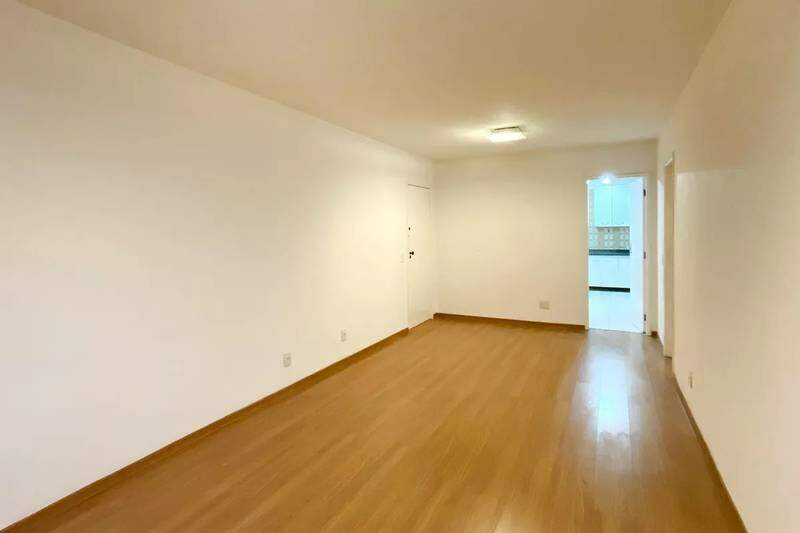 Apartamento à venda no Coração de Jesus: 