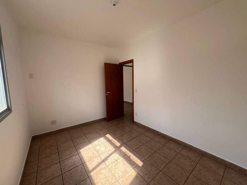 Apartamento à venda no Fernão Dias: 