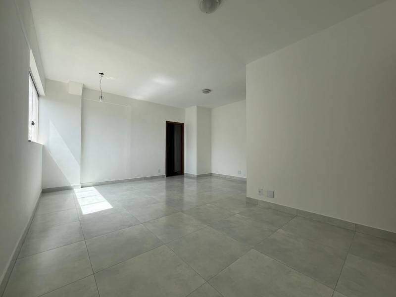 Apartamento à venda no Funcionários: 