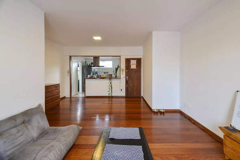 Apartamento à venda no SILVEIRA: 