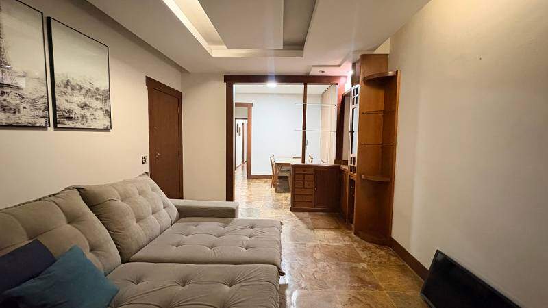 Apartamento à venda no Coração de Jesus: 