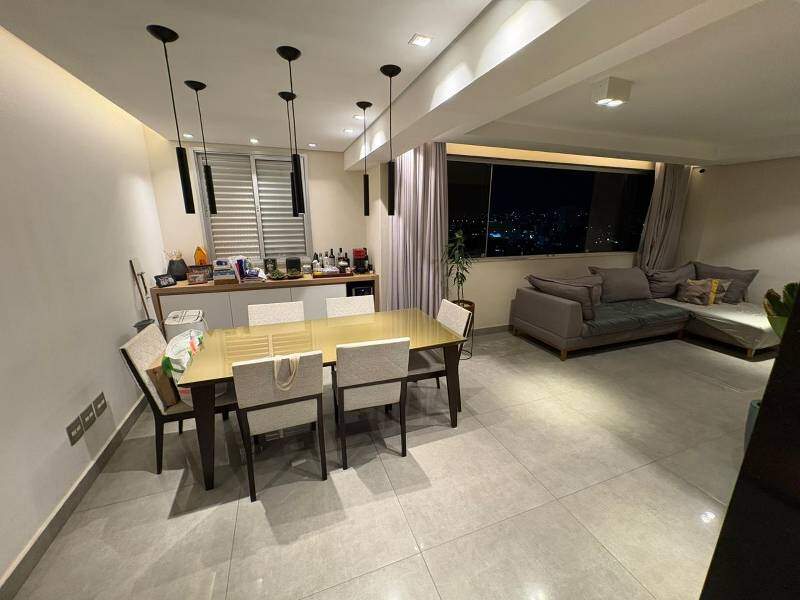 Apartamento à venda no Fernão Dias: 
