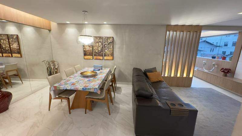 Apartamento à venda no PALMARES: 