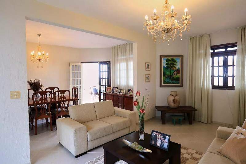 Casa à venda no Mangabeiras: 