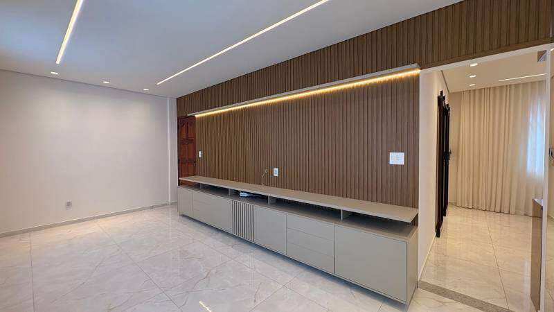 Apartamento à venda no Sion: 