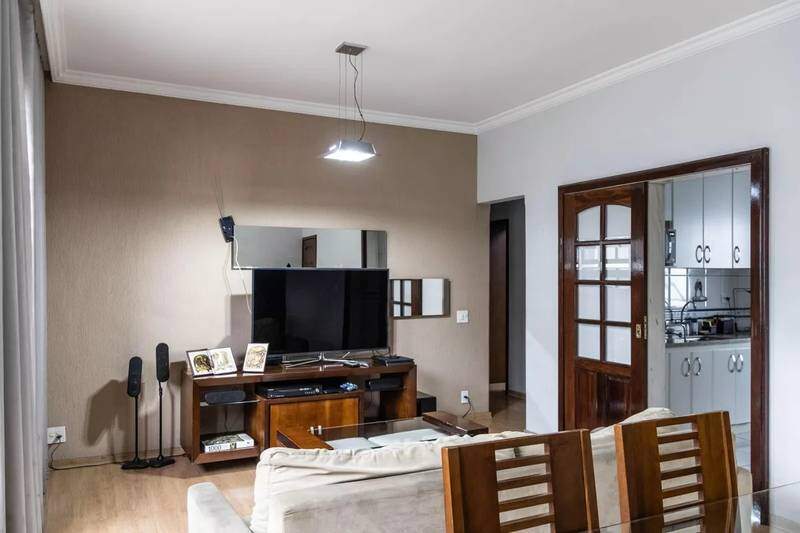 Apartamento à venda no Coração de Jesus: 