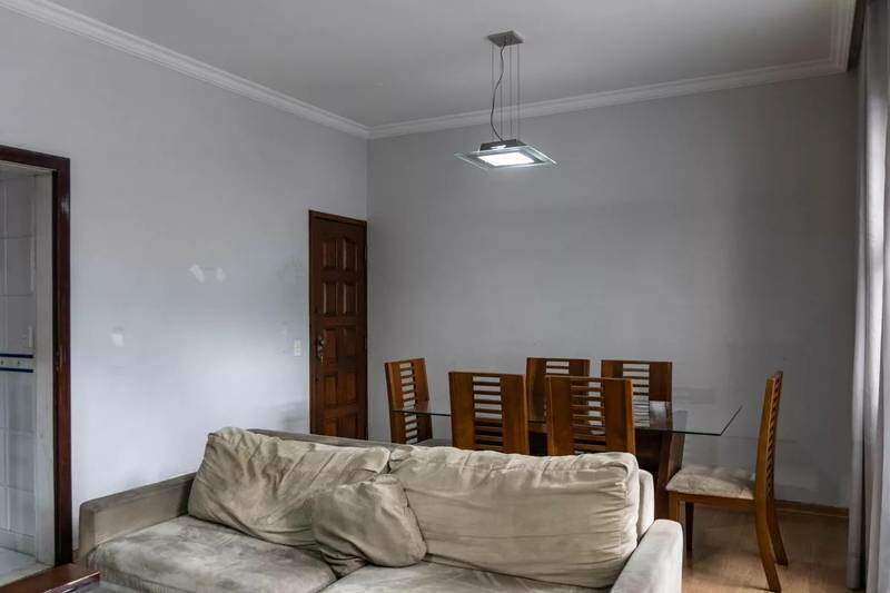 Apartamento à venda no Coração de Jesus: 