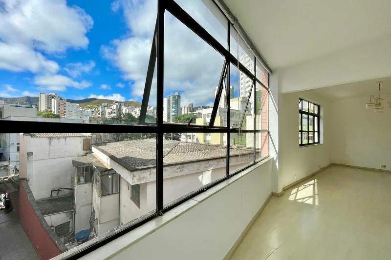 Apartamento à venda no Sion: 