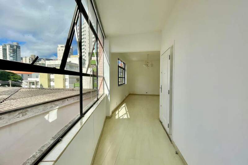 Apartamento à venda no Sion: 