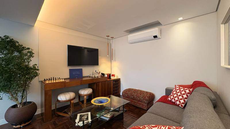 Apartamento à venda no Lourdes: 