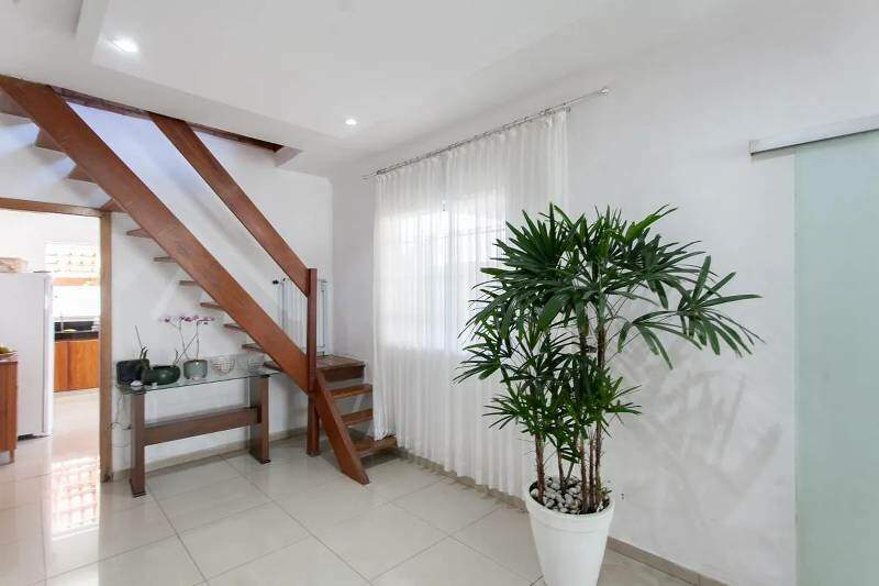 Casa à venda no SANTA MÔNICA: 