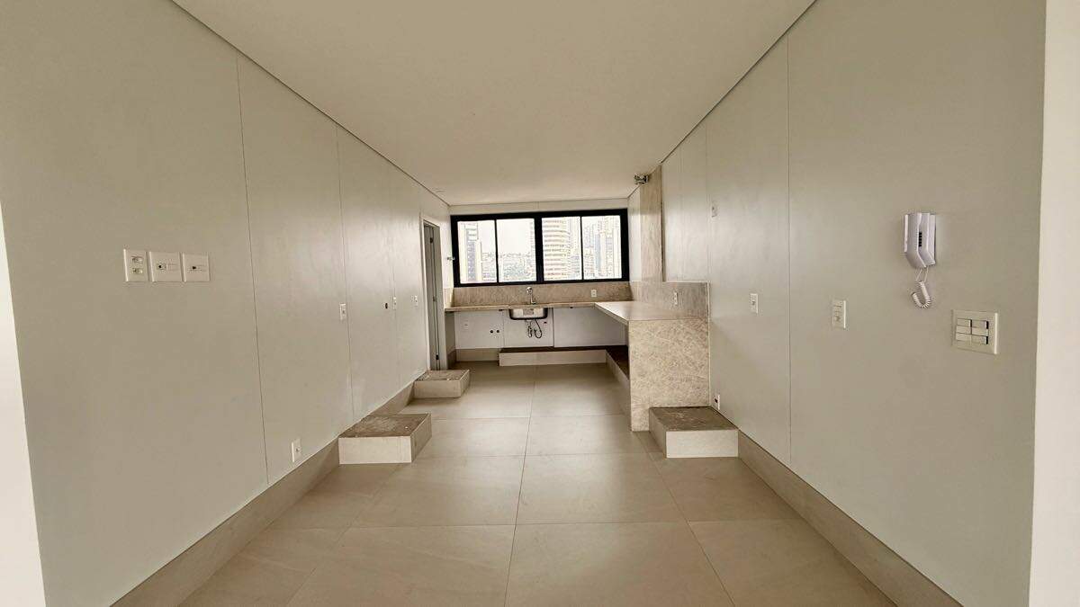 Apartamento à venda no Vale do Sereno: 