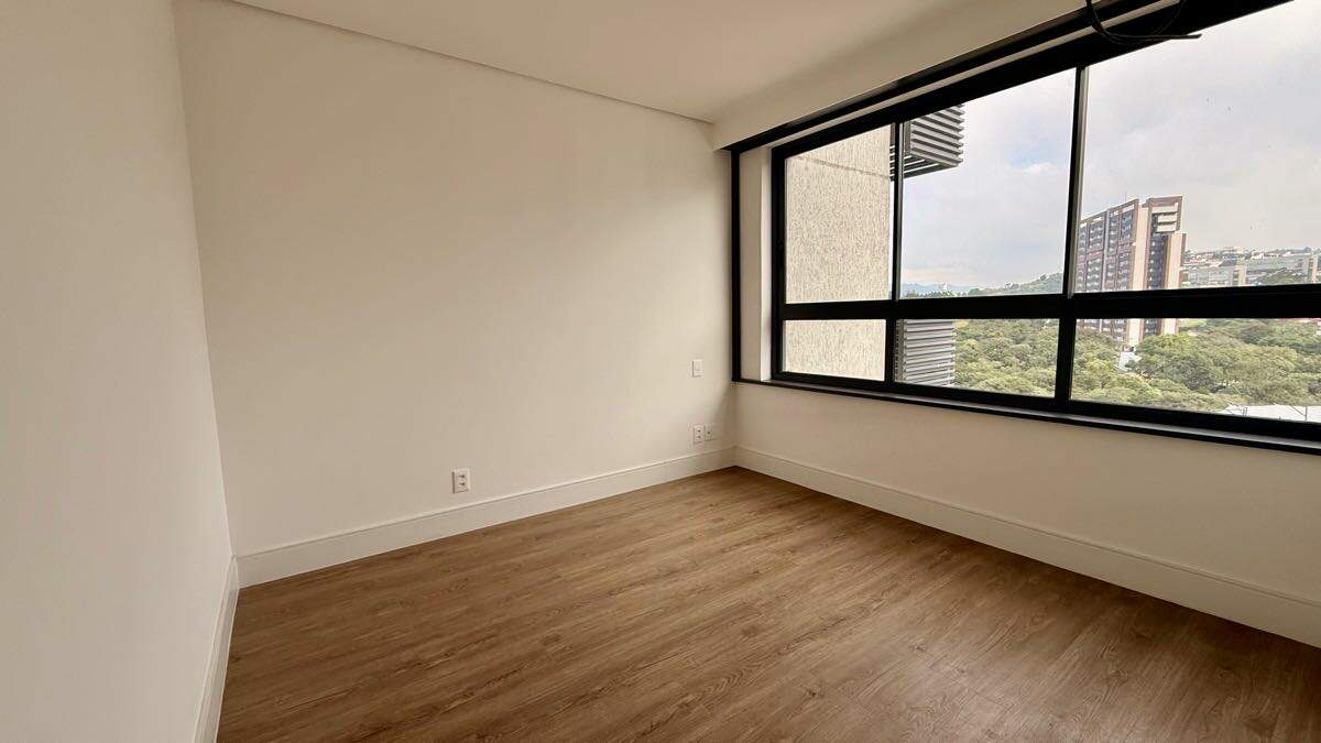 Apartamento à venda no Vale do Sereno: 