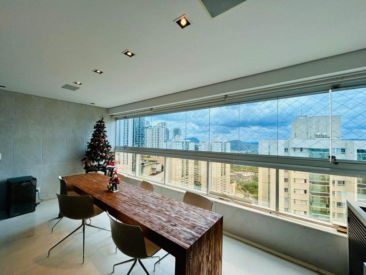 Apartamento à venda no Vila da Serra: 