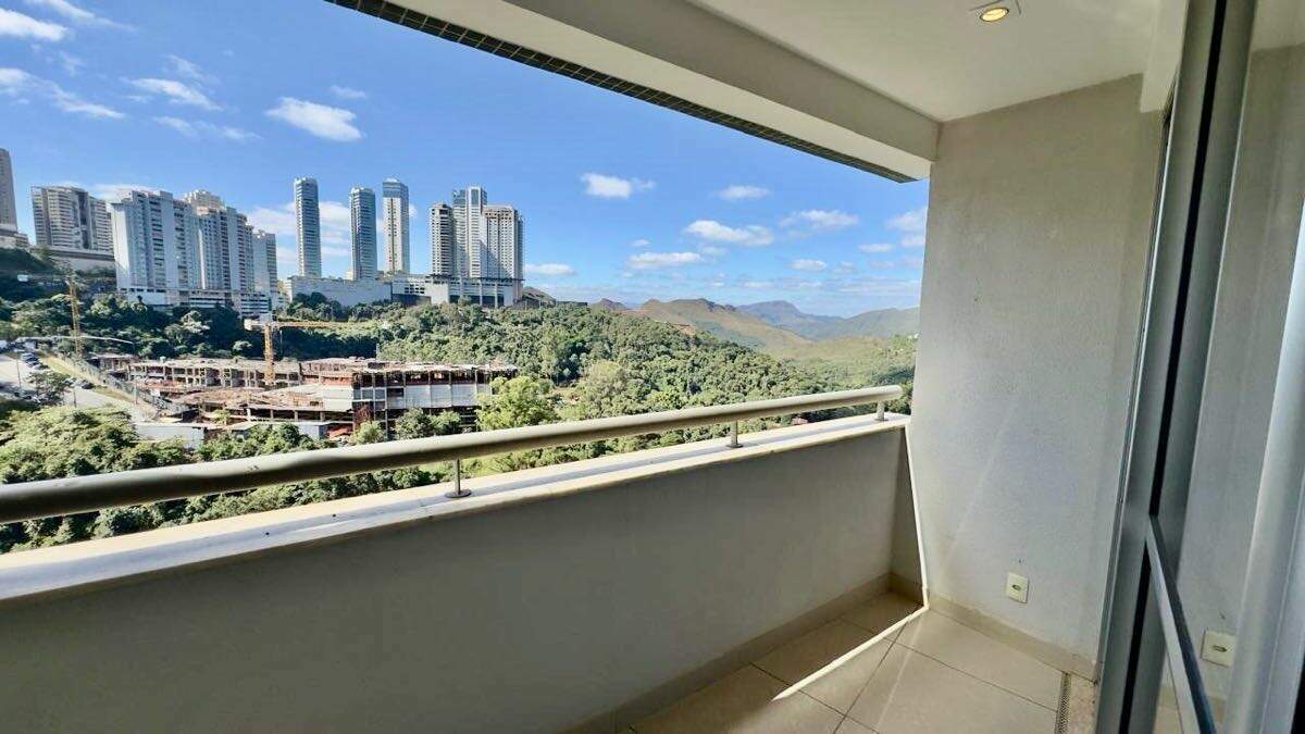 Apartamento à venda no Vila da Serra: 
