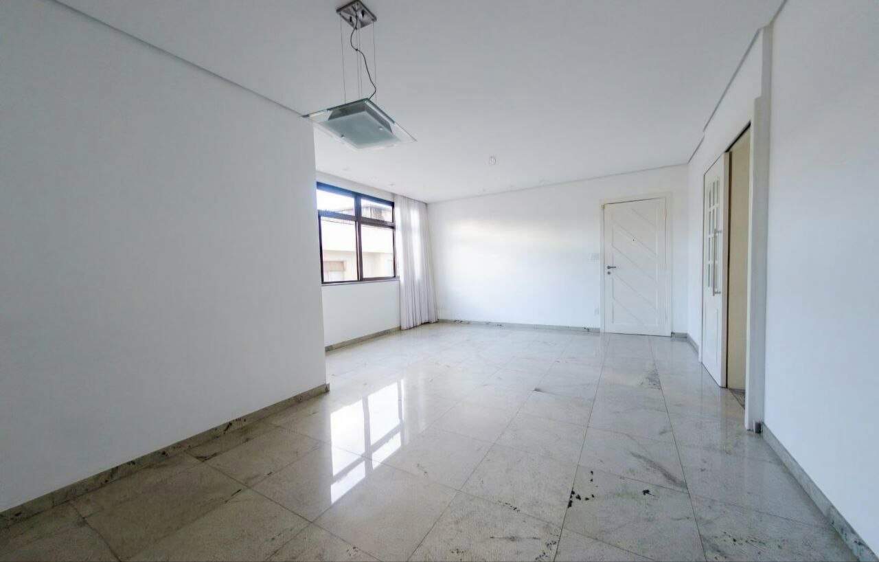 Apartamento à venda no Gutierrez: 