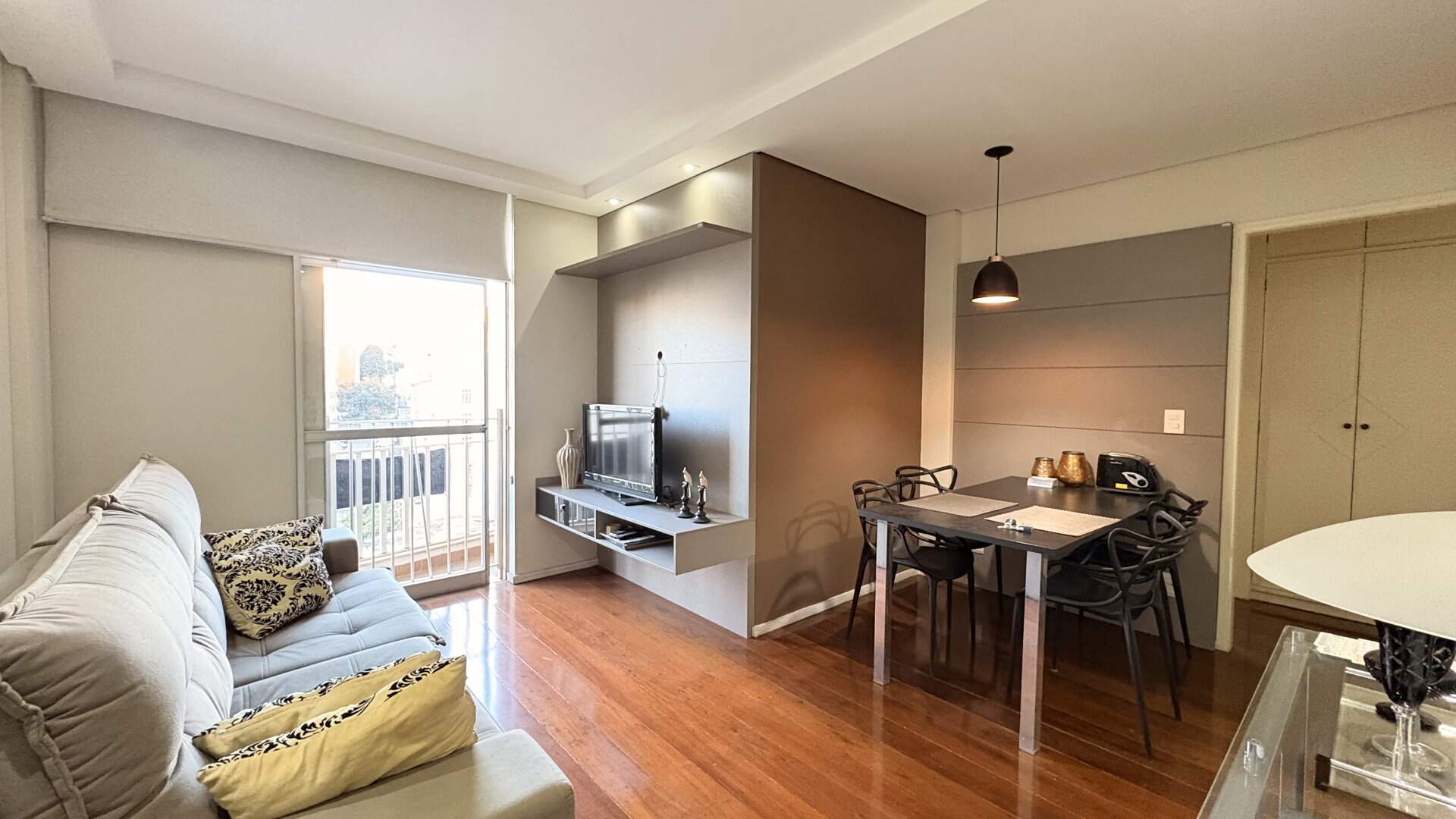 Apartamento à venda no Coração de Jesus: 