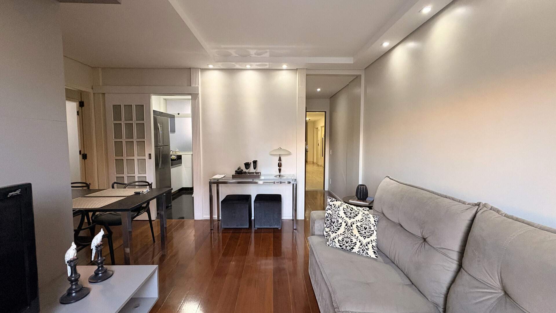 Apartamento à venda no Coração de Jesus: 