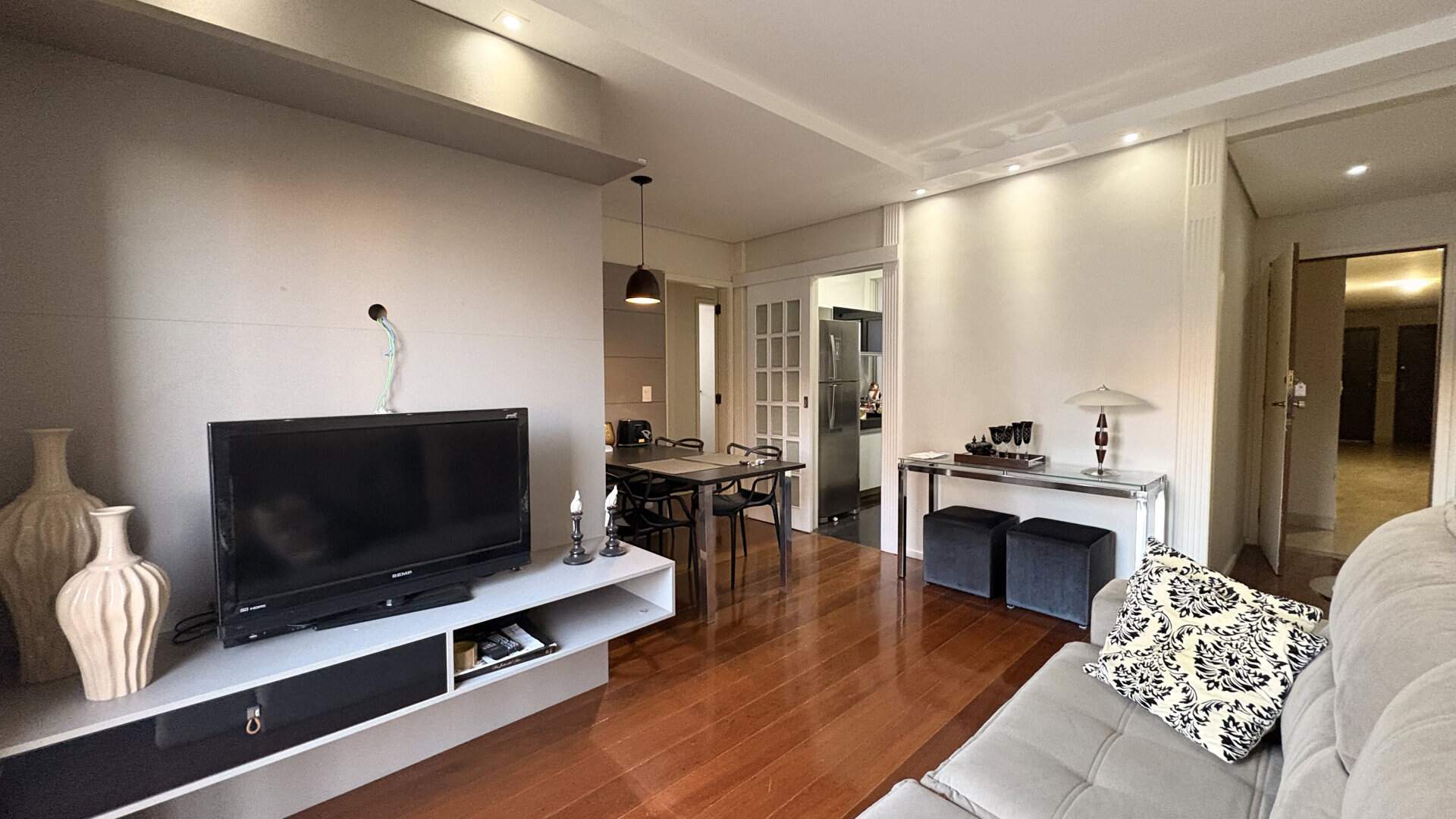 Apartamento à venda no Coração de Jesus: 