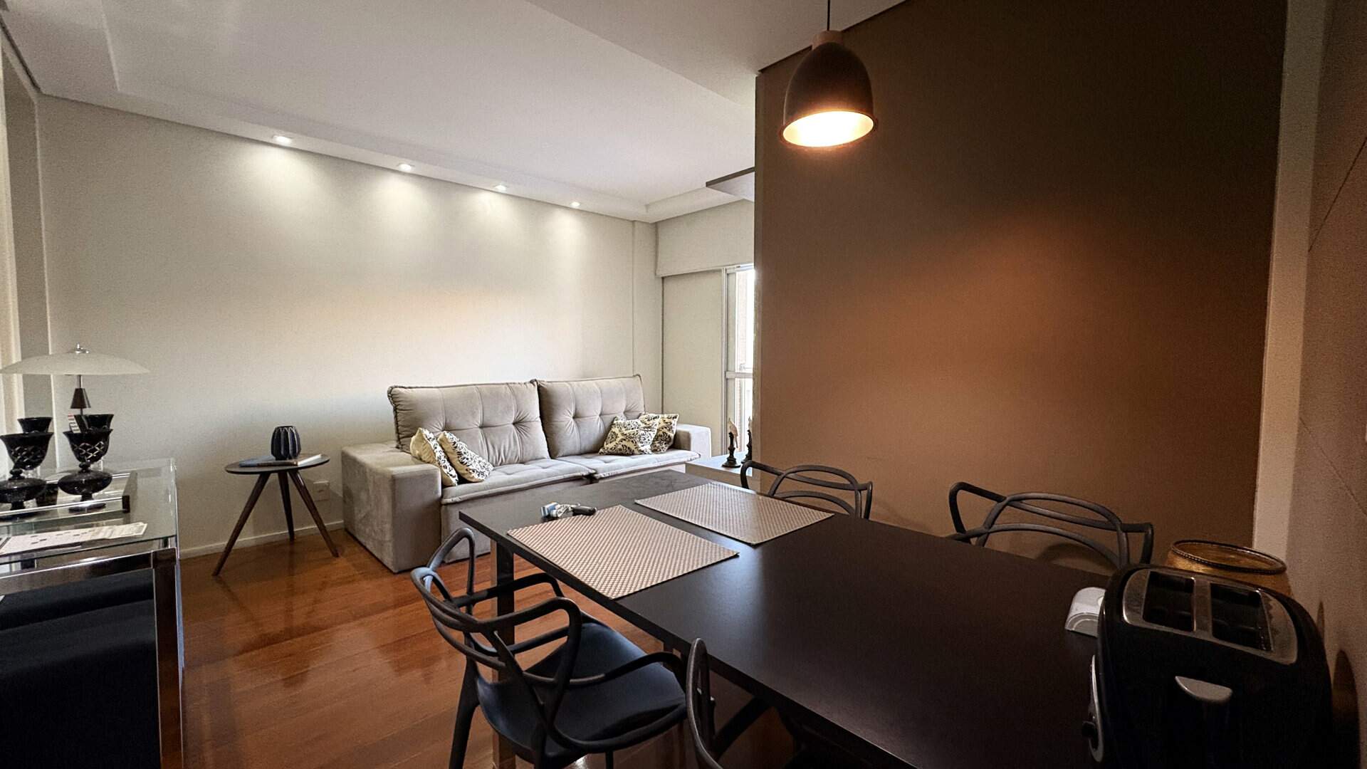 Apartamento à venda no Coração de Jesus: 