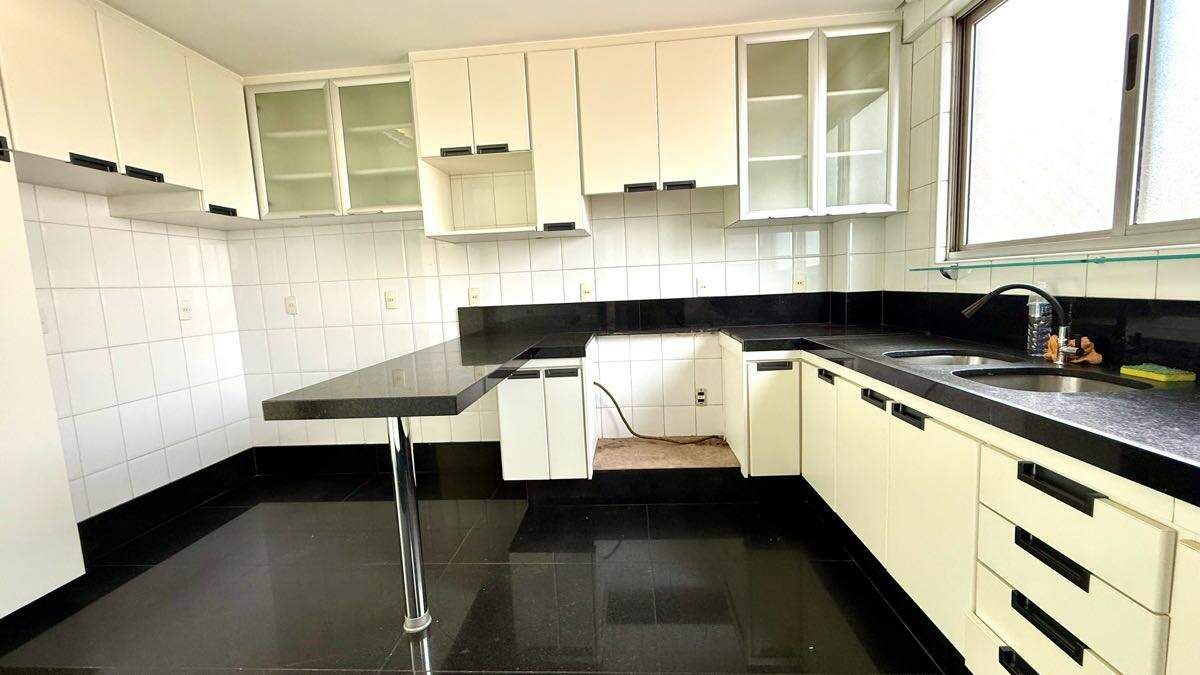 Apartamento à venda no Belvedere: 