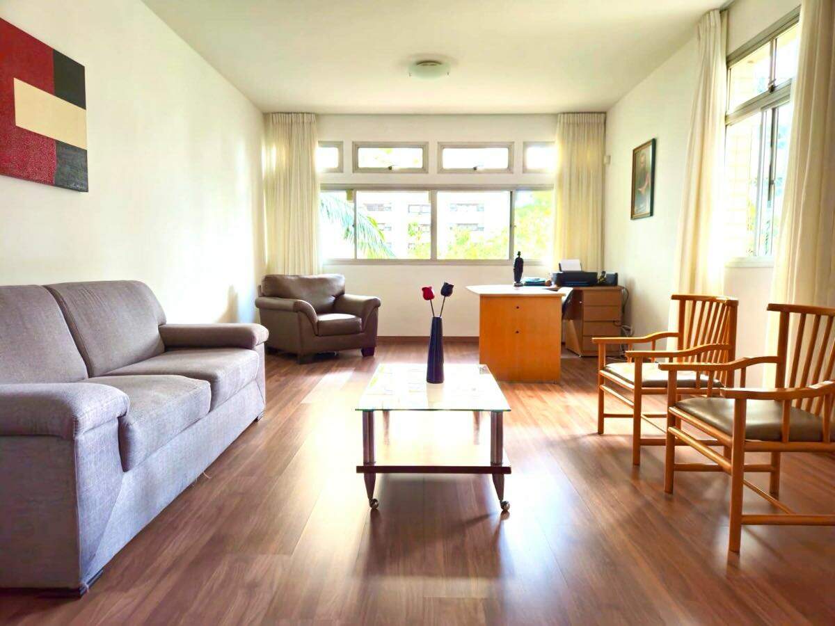 Apartamento à venda no Santo Agostinho: 